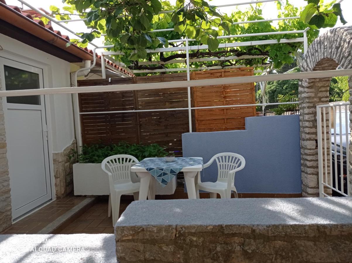 Studio Apartman Premantura Ngoại thất bức ảnh