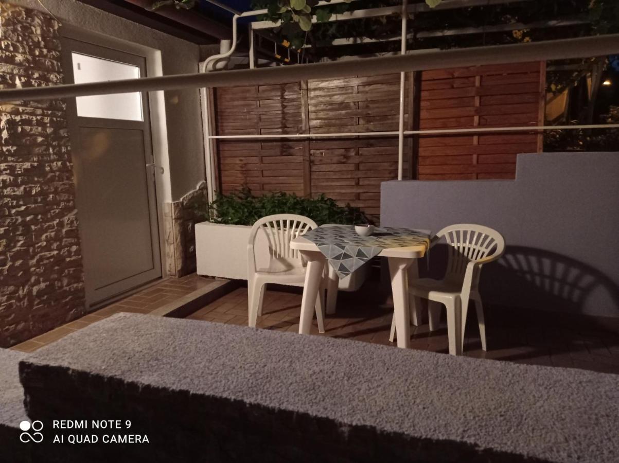 Studio Apartman Premantura Ngoại thất bức ảnh